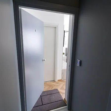Hot Spot Apartment