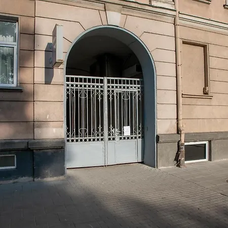 Hot Spot Apartment *